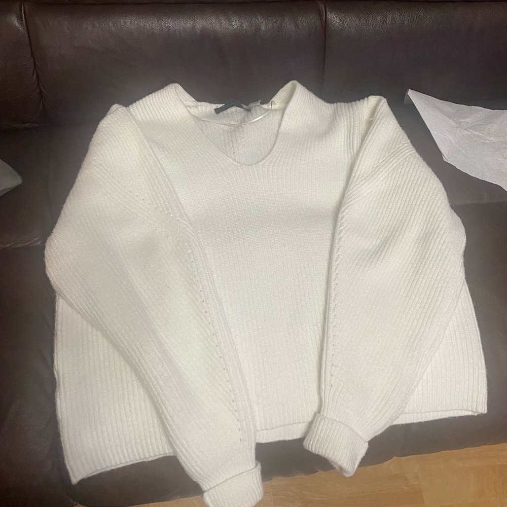 White sweater size small